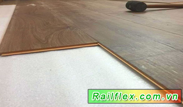 chất lượng sàn nhựa giả gỗ - Railflex Việt Nam